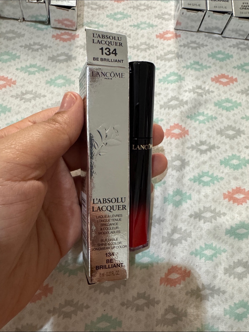 L'Absolu Lacquer Lip Gloss 134 Be Brilliant - Red Gradient